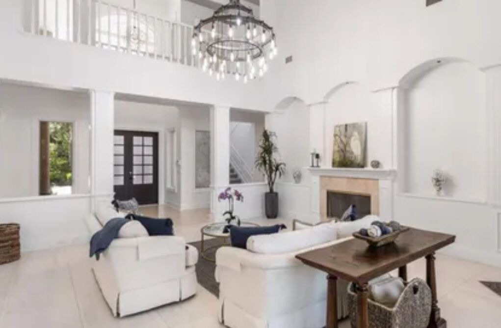 Photo of Livingroom in Sanctuary