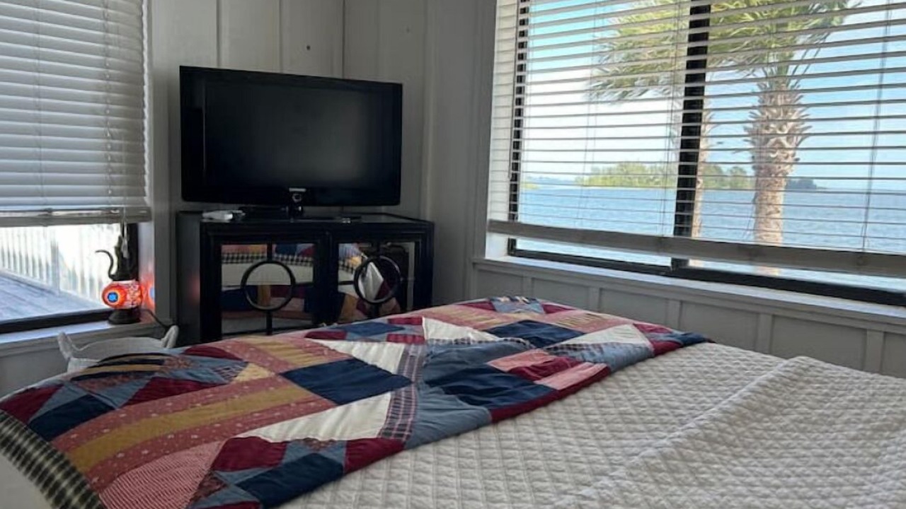 Photo of Bedroom in Grant-Valkaria