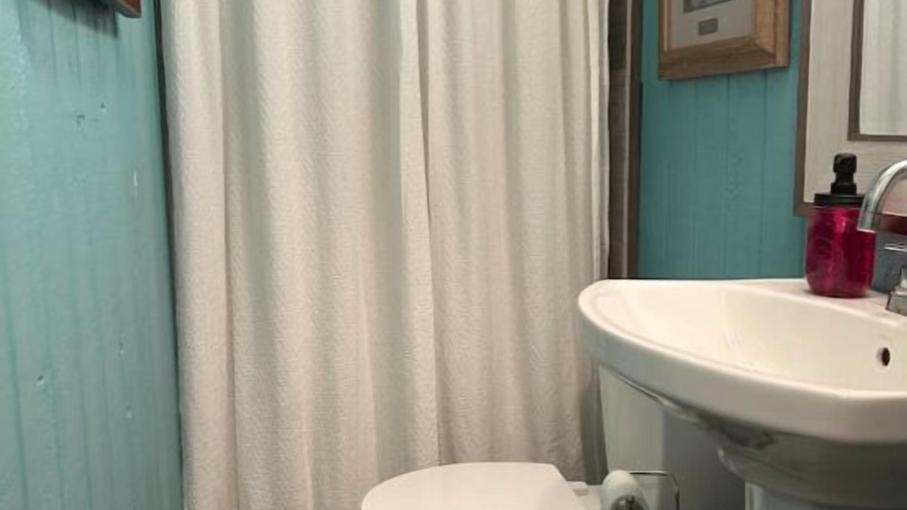 Photo of Bathroom in Grant-Valkaria