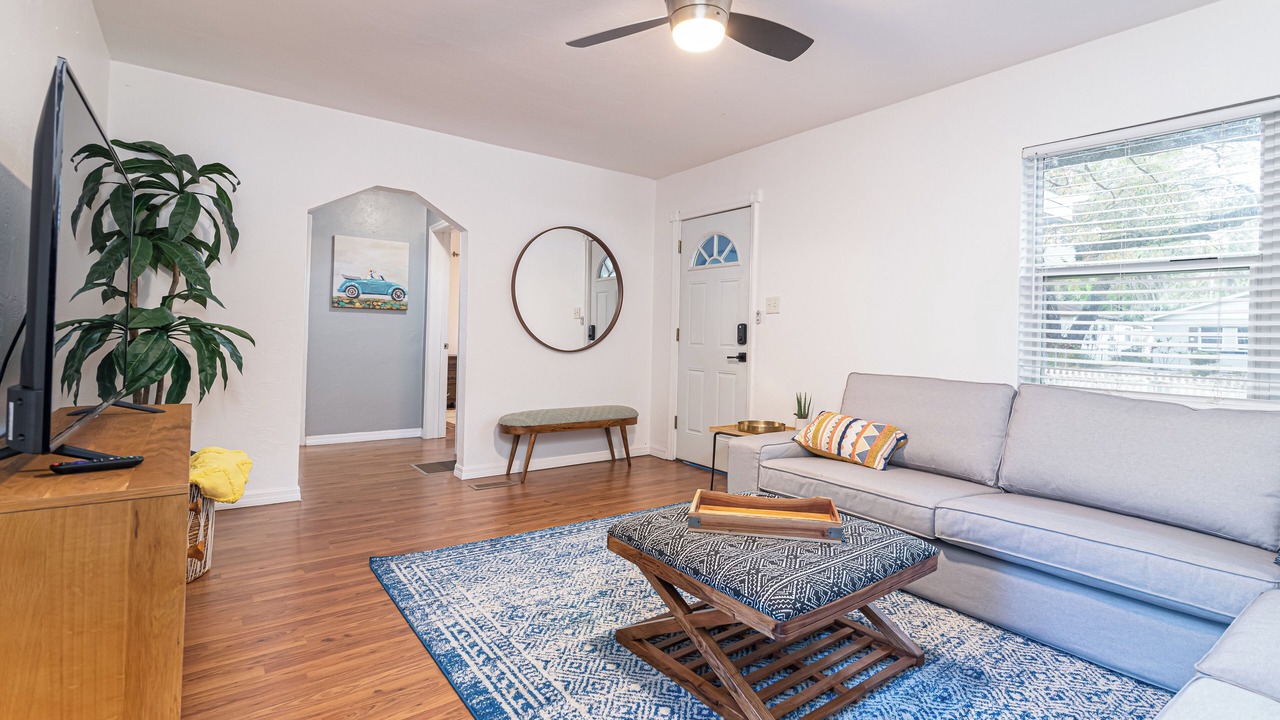 Photo of Livingroom in Old Seminole Heights