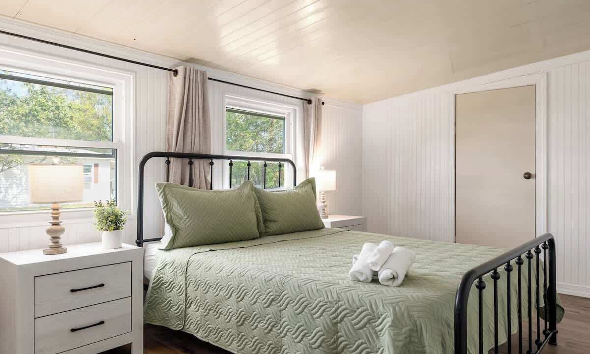 Photo of Bedroom in Dade City