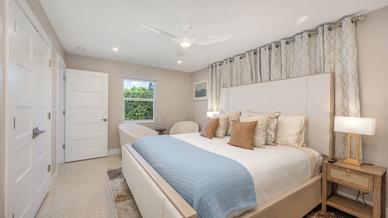 Photo of Bedroom in Venetian Way