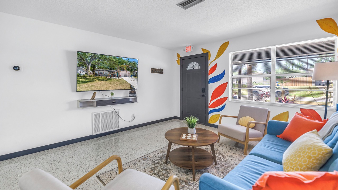 Photo of Livingroom in Anona