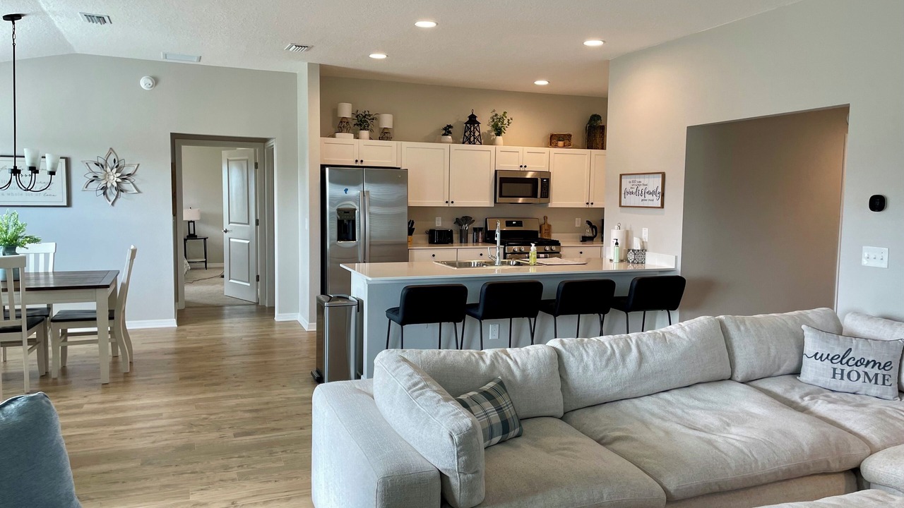 Photo of Livingroom in Sumter County