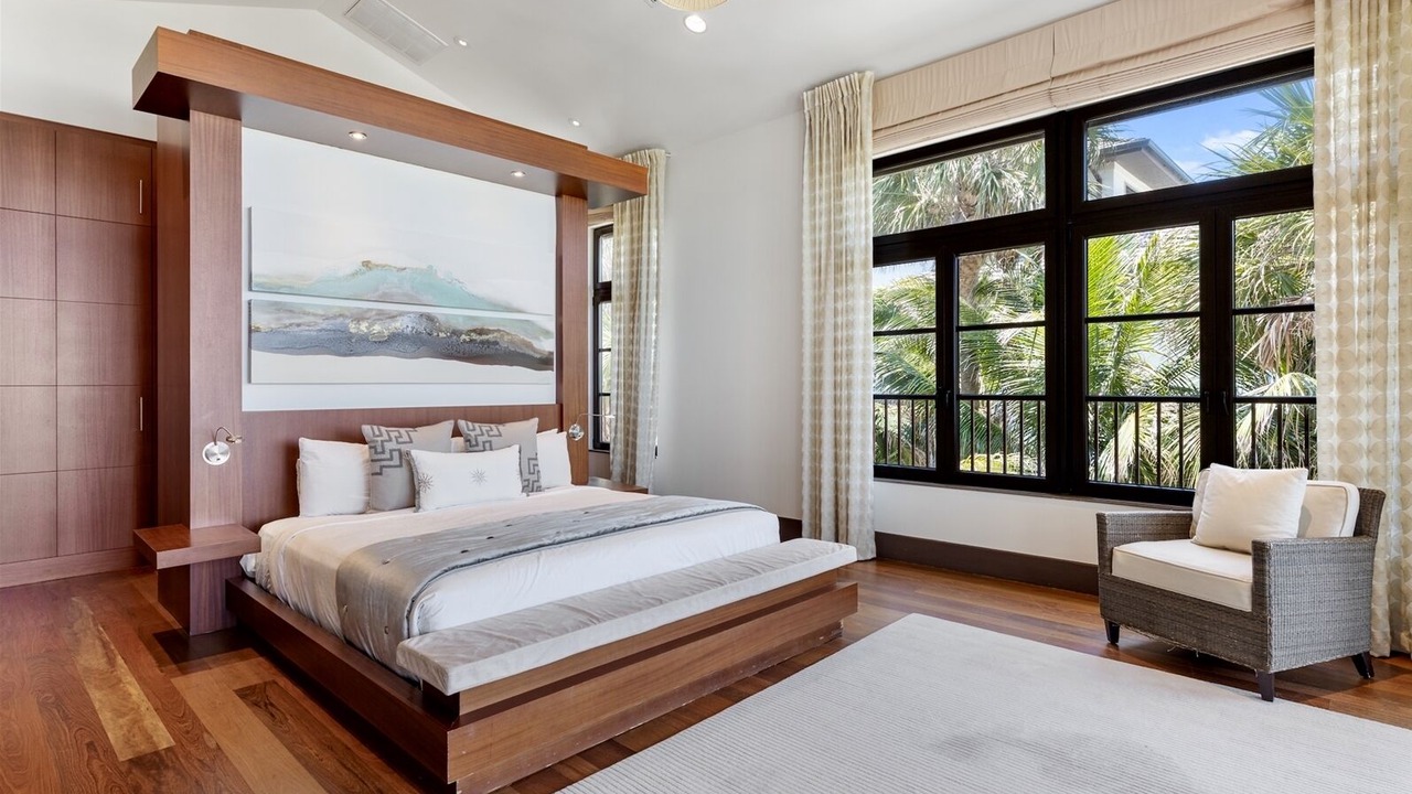 Photo of Bedroom in Gulf Shores