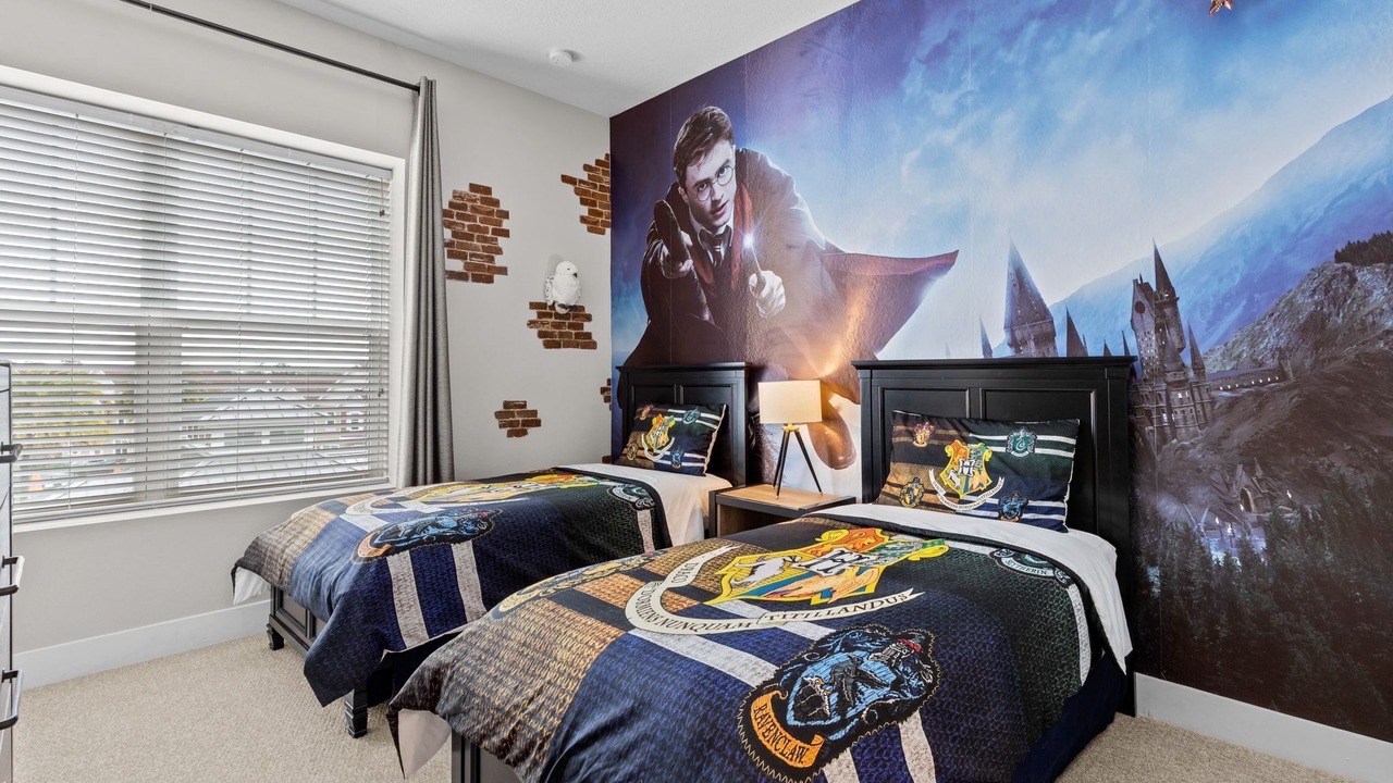 Photo of Bedroom in Crestwynd Bay