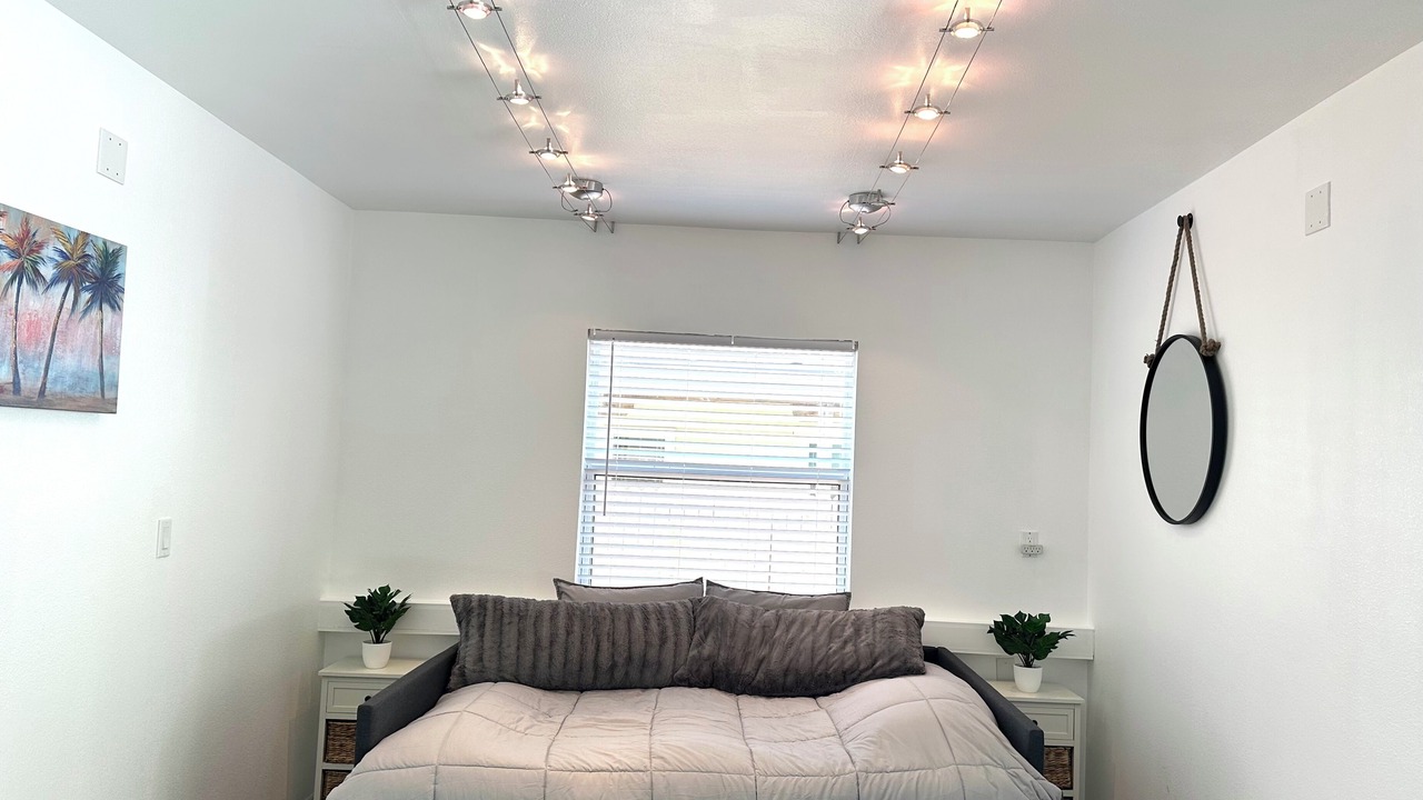 Photo of Bedroom in Crystal Beach