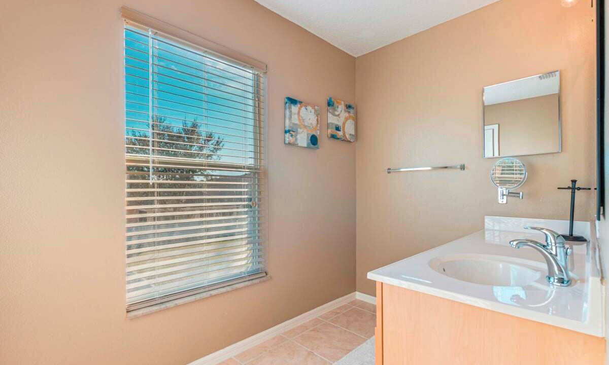 Photo of Bathroom in Legacy Park