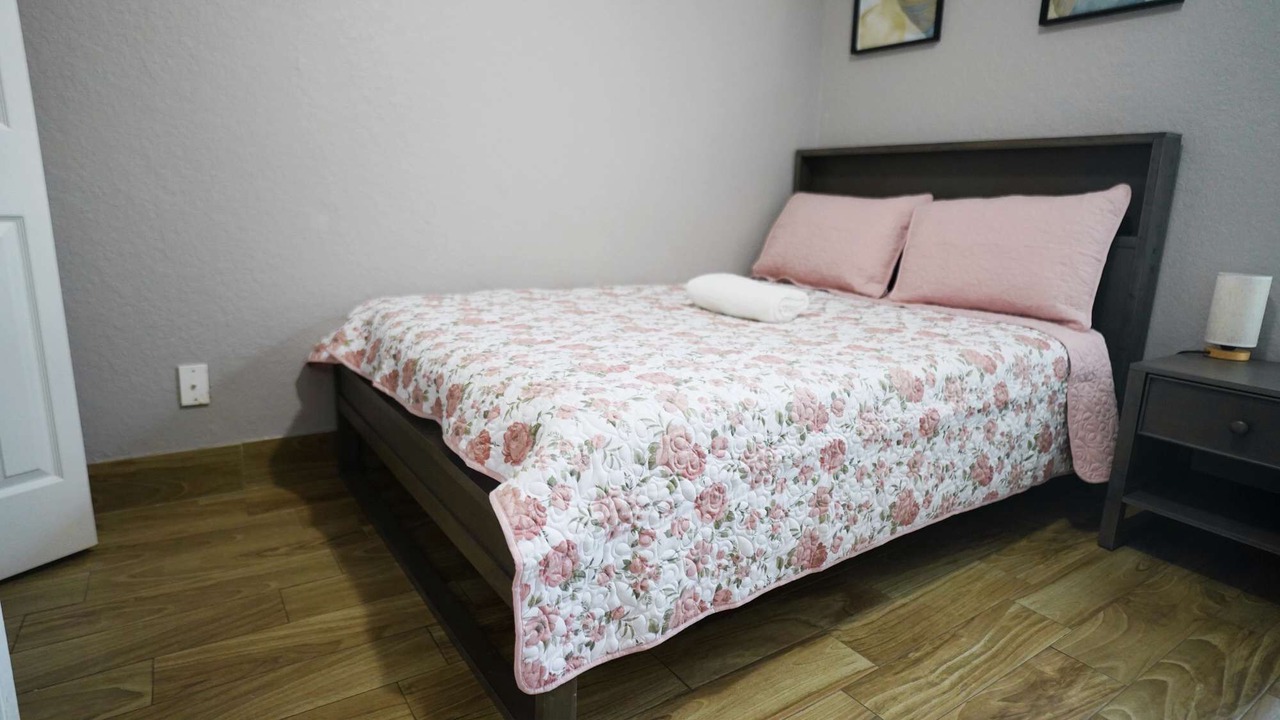 Photo of Bedroom in Pine Hills