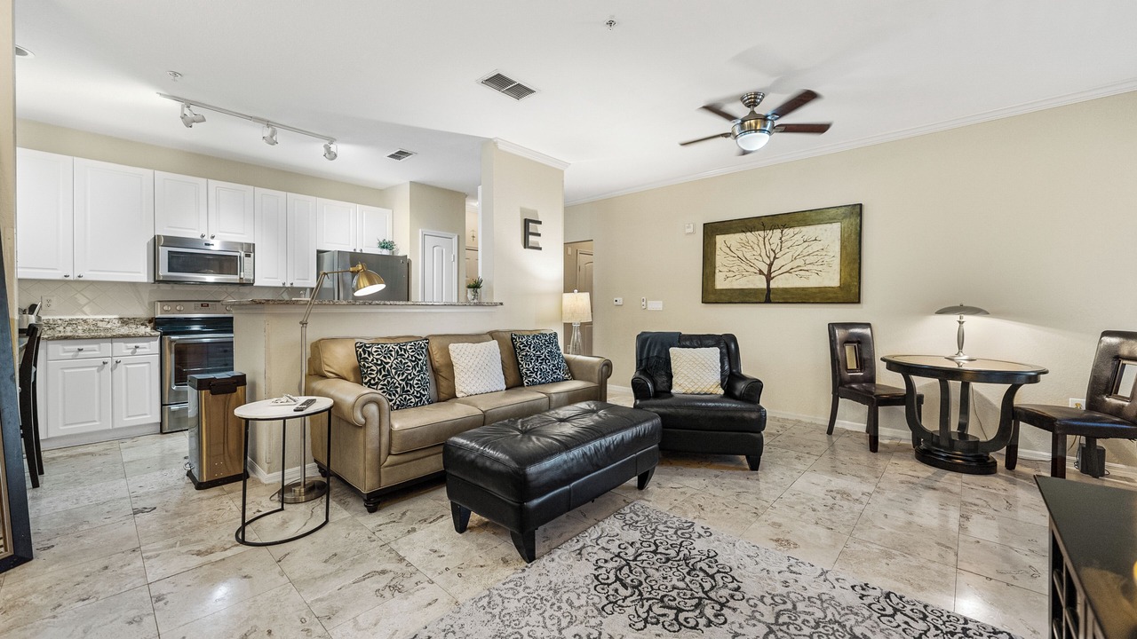 Photo of Livingroom in Carver City - Lincoln Gardens