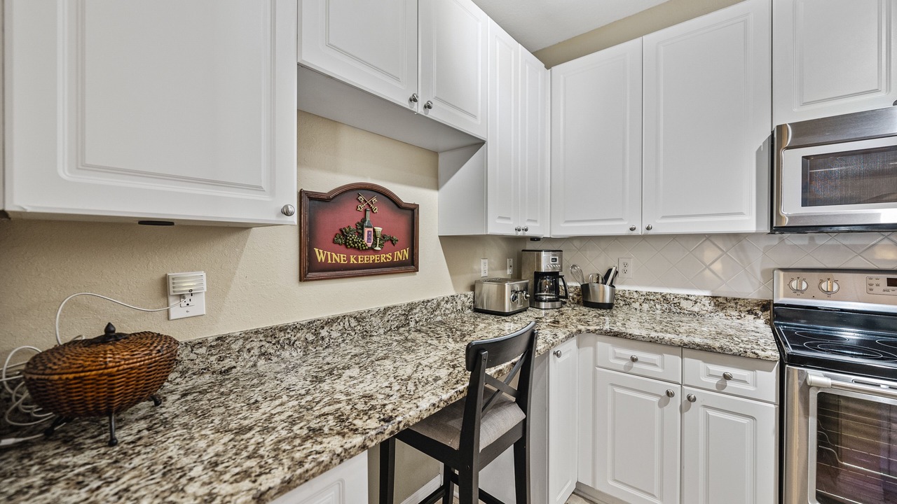 Photo of Kitchen in Carver City - Lincoln Gardens