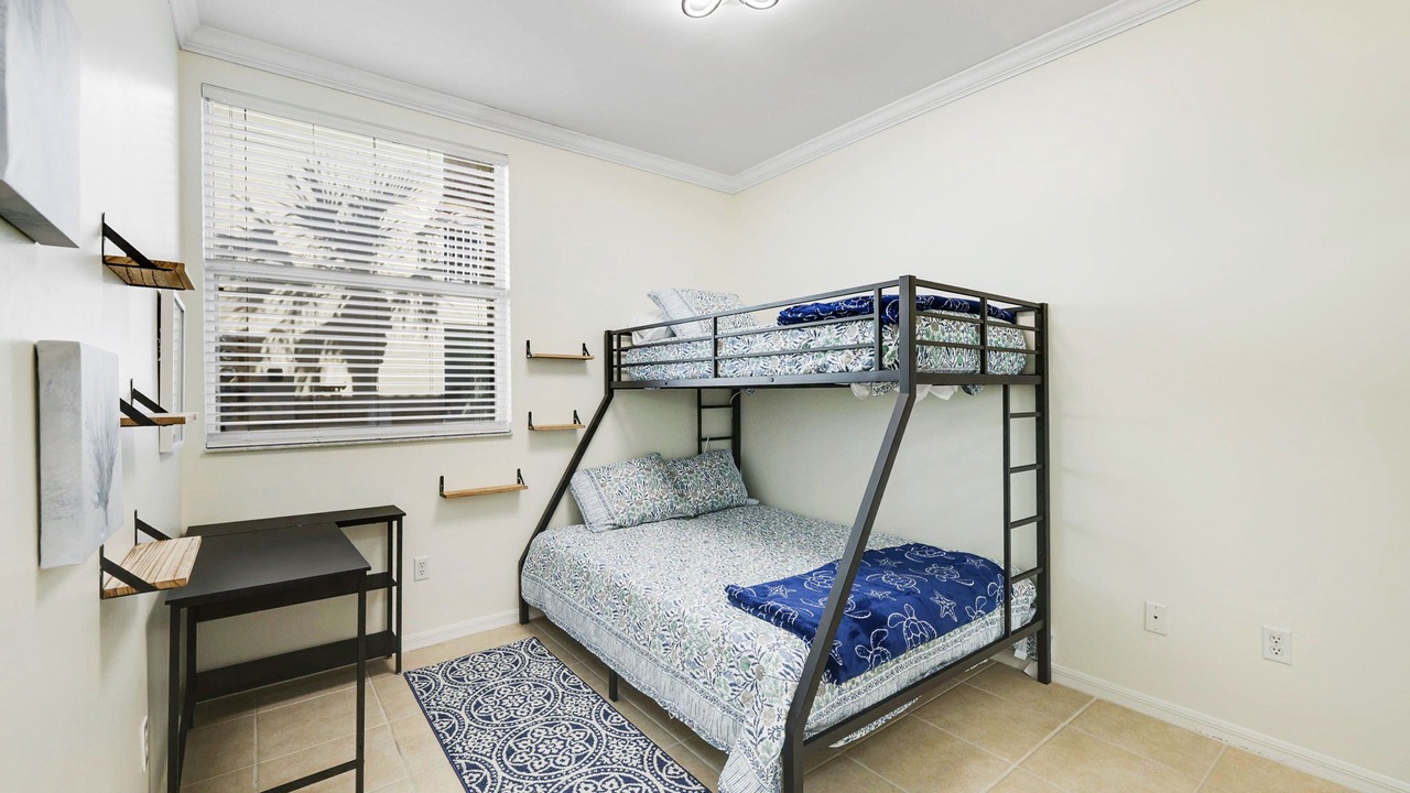 Photo of Bedroom in Beachwalk Isles