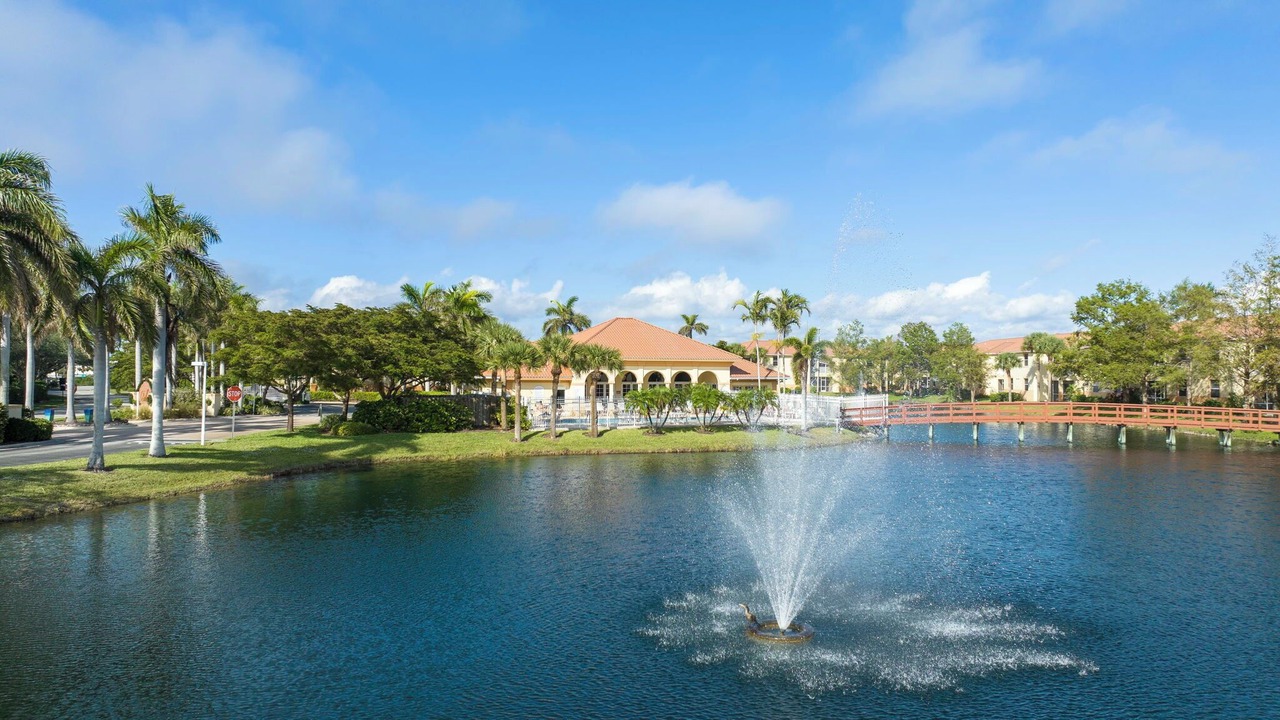 Photo of Others in Beachwalk Isles
