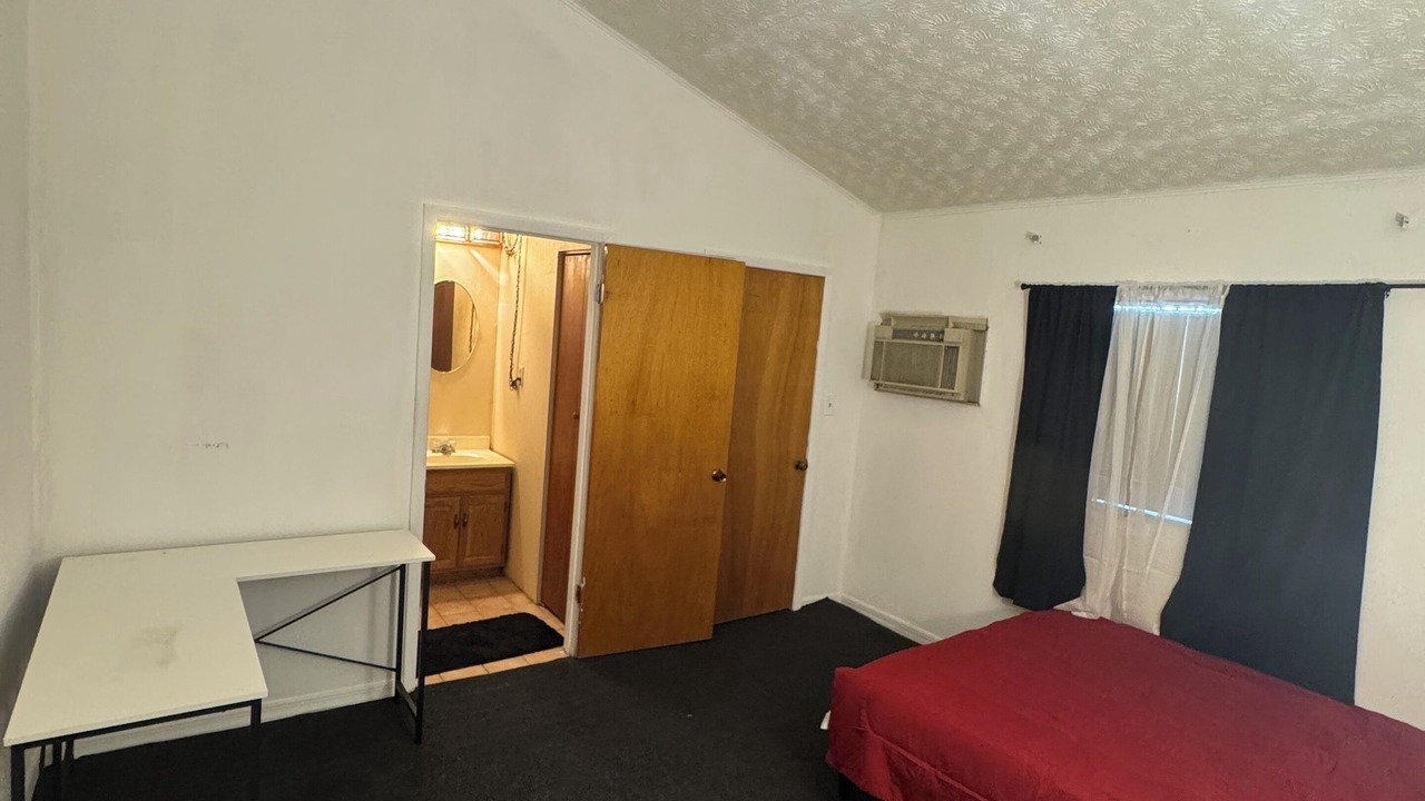 Photo of Bedroom in Highland Ridge