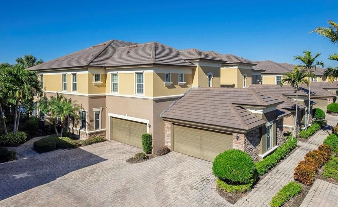 Photo of Outdoor in Naples