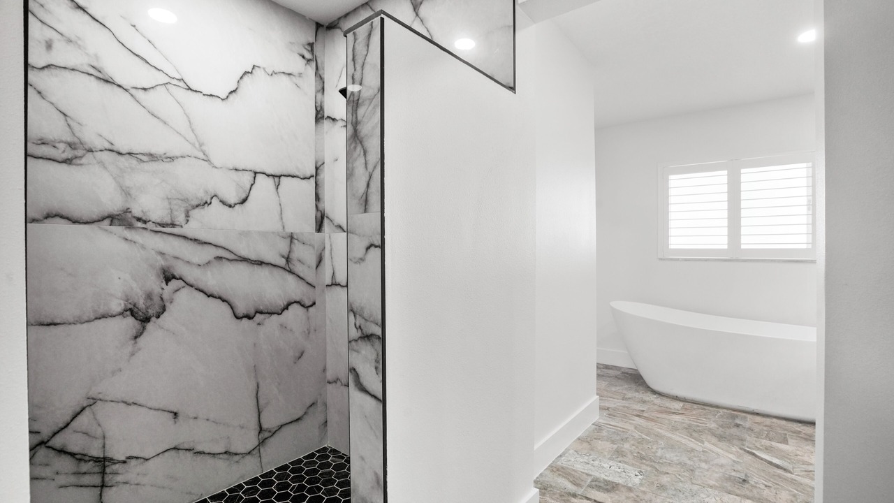 Photo of Bathroom in Limona Improvement