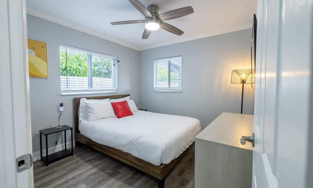 Photo of Bedroom in Boulevard Heights