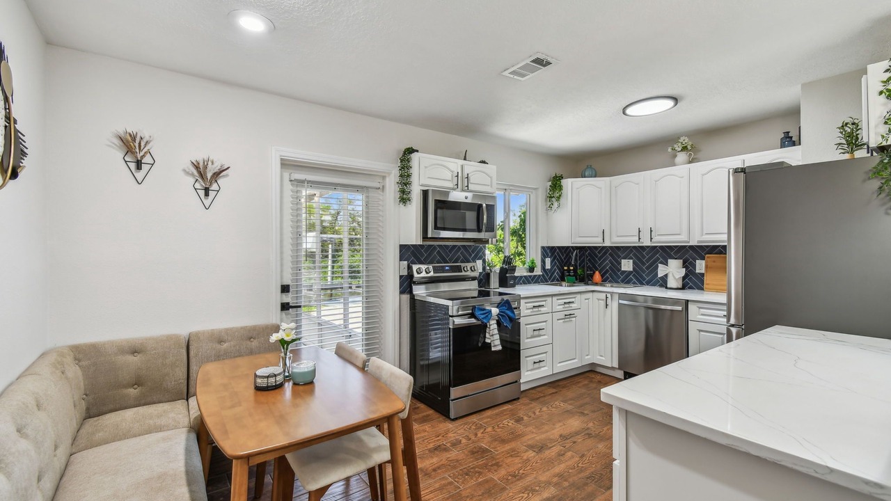 Photo of Kitchen in Bay Crest Park