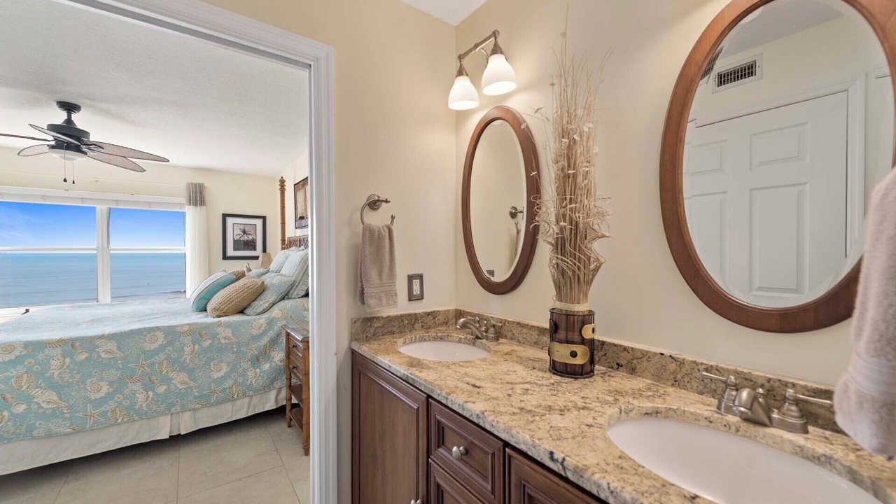 Photo of Bedroom in Seawinds Condo
