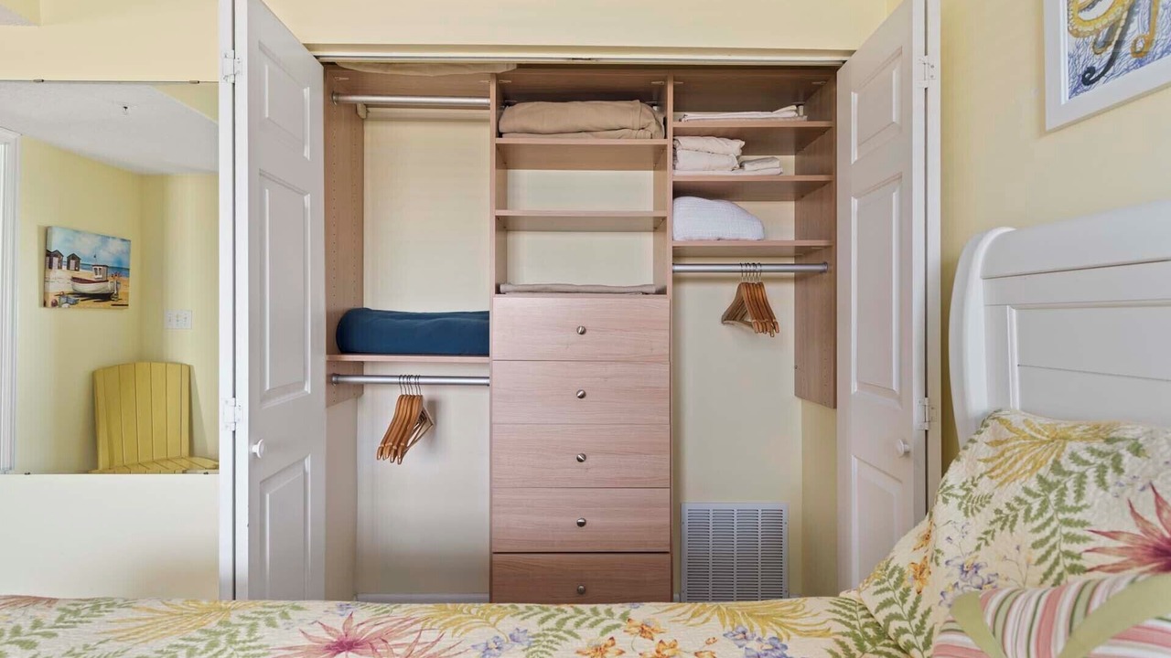 Photo of Bedroom in Seawinds Condo