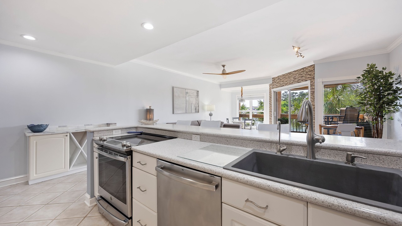 Photo of Kitchen in Shelter Cove