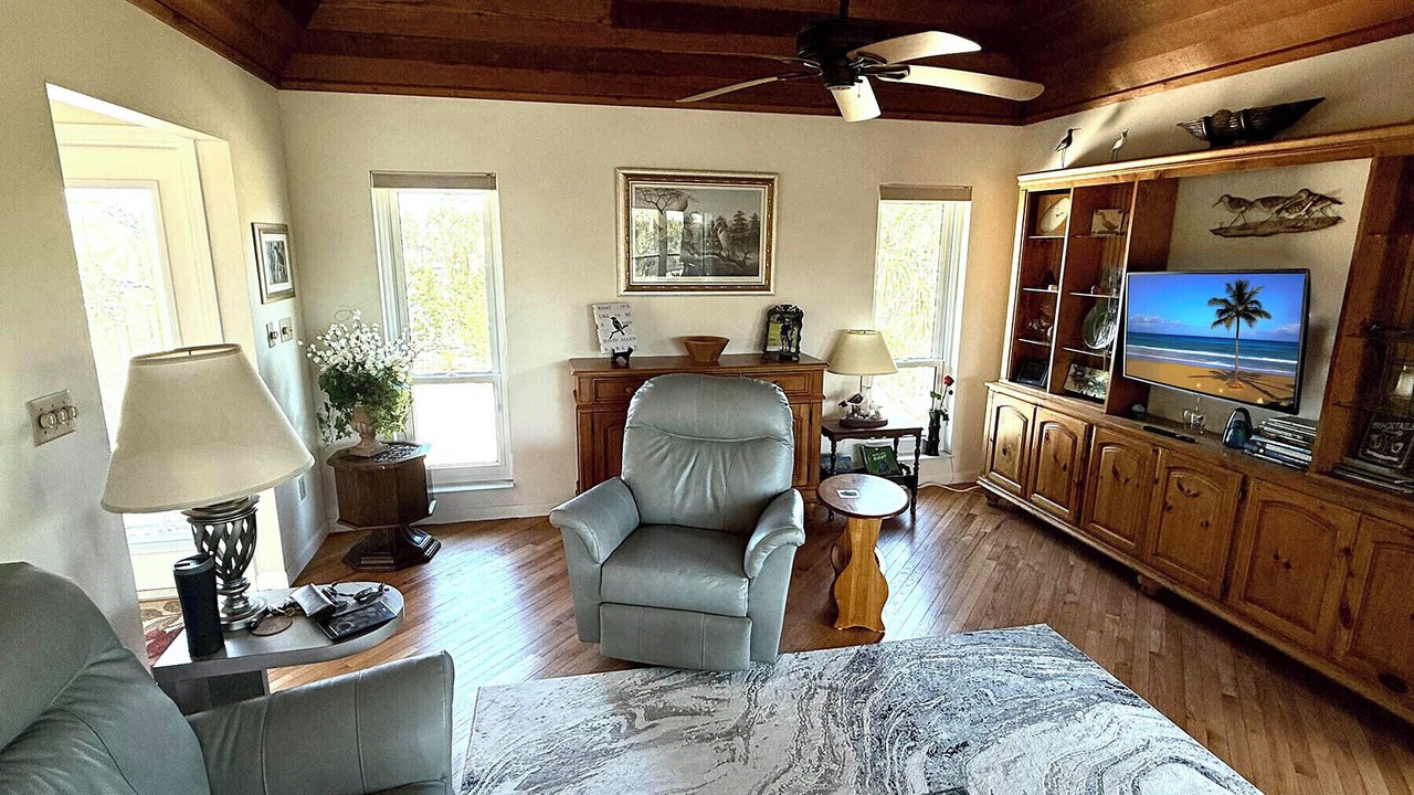 Photo of Livingroom in Gulf Pines