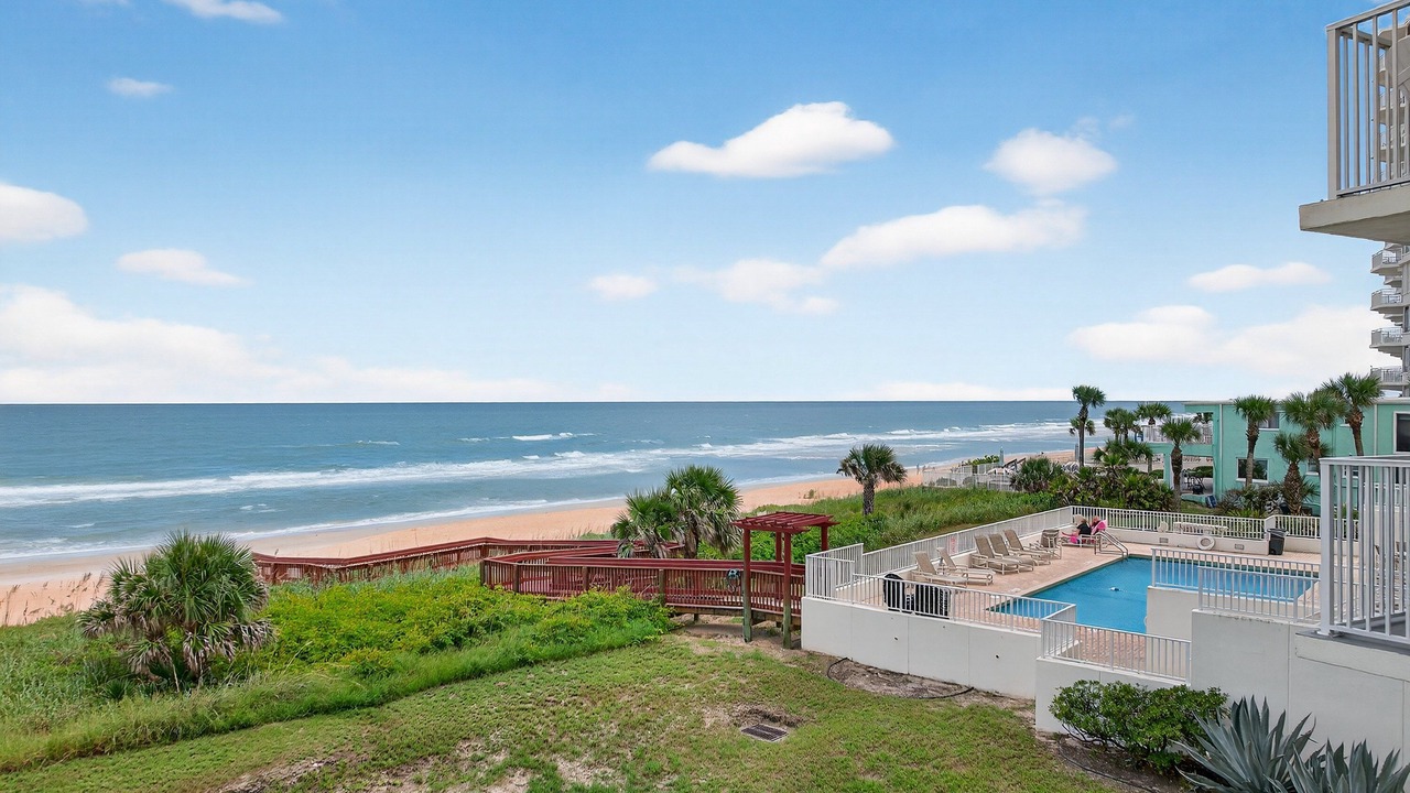 Photo of Outdoor in Seawinds Condo