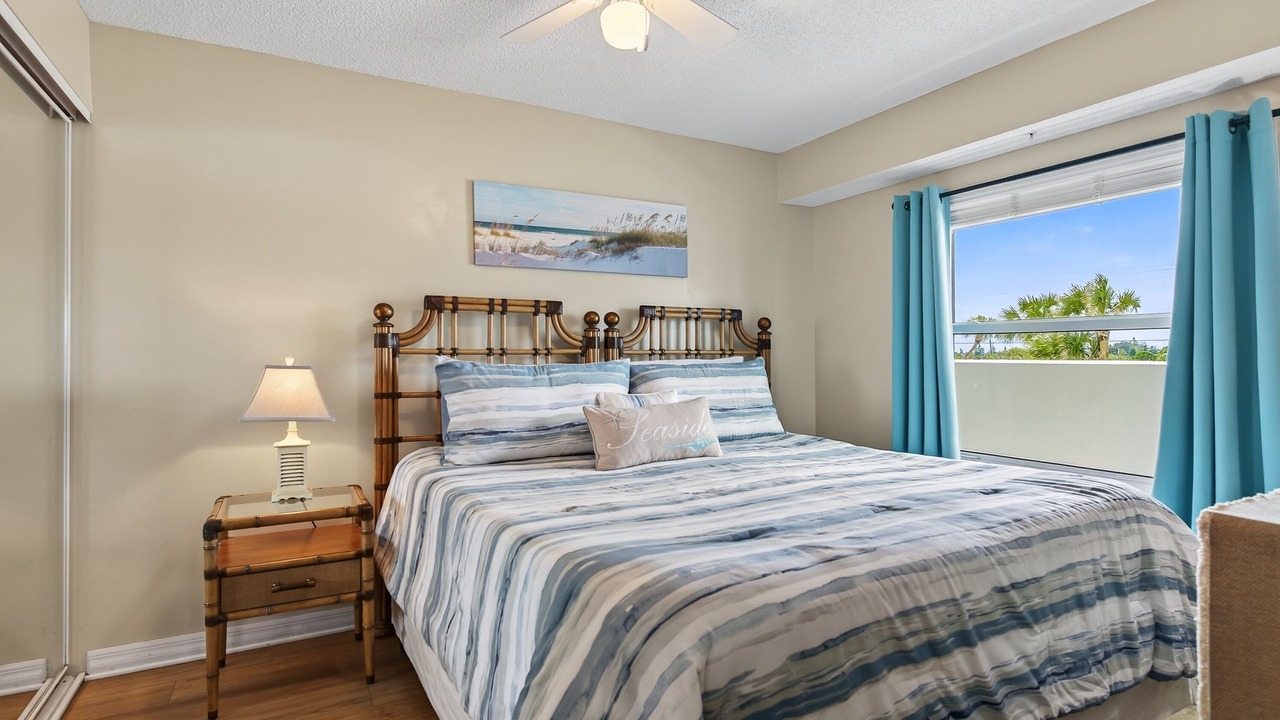 Photo of Bedroom in Seawinds Condo