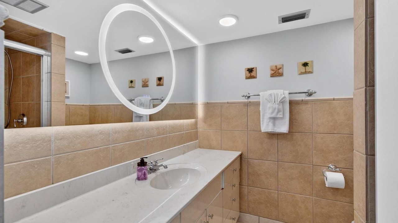 Photo of Bathroom in Ormond Beach