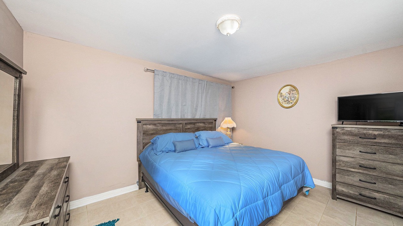 Photo of Bedroom in Davis Islands