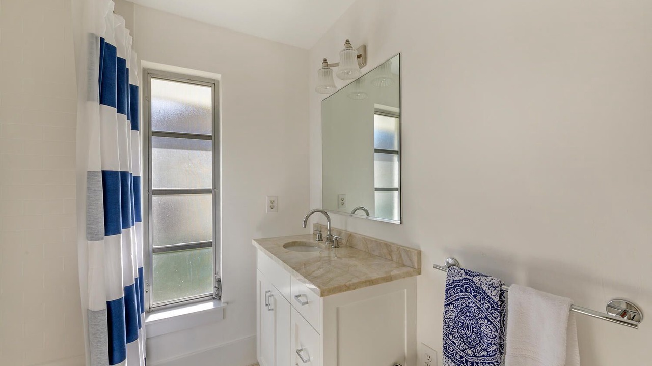 Photo of Bathroom in Lely Golf Estates