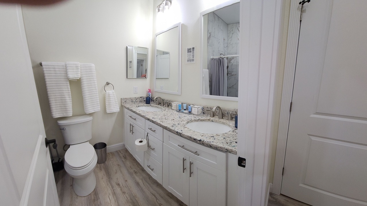 Photo of Bathroom in Citrus Springs