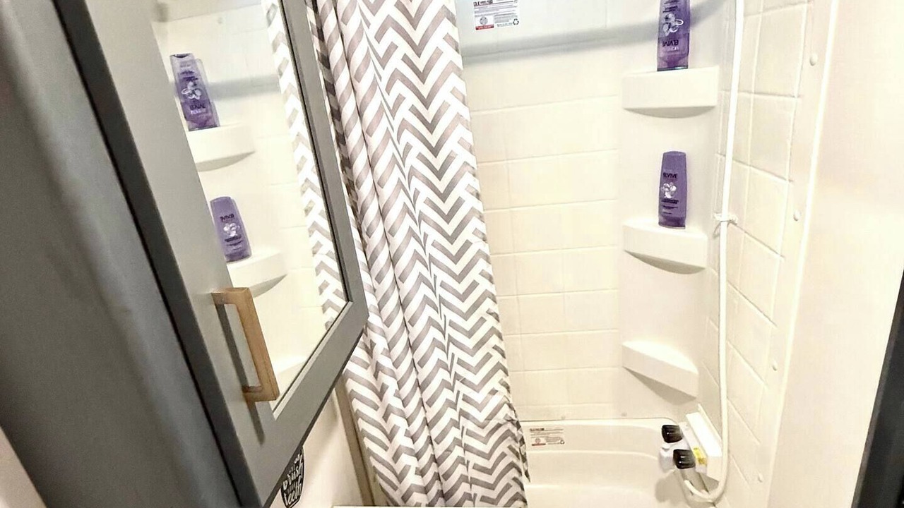 Photo of Bathroom in Downtown Zephyrhills