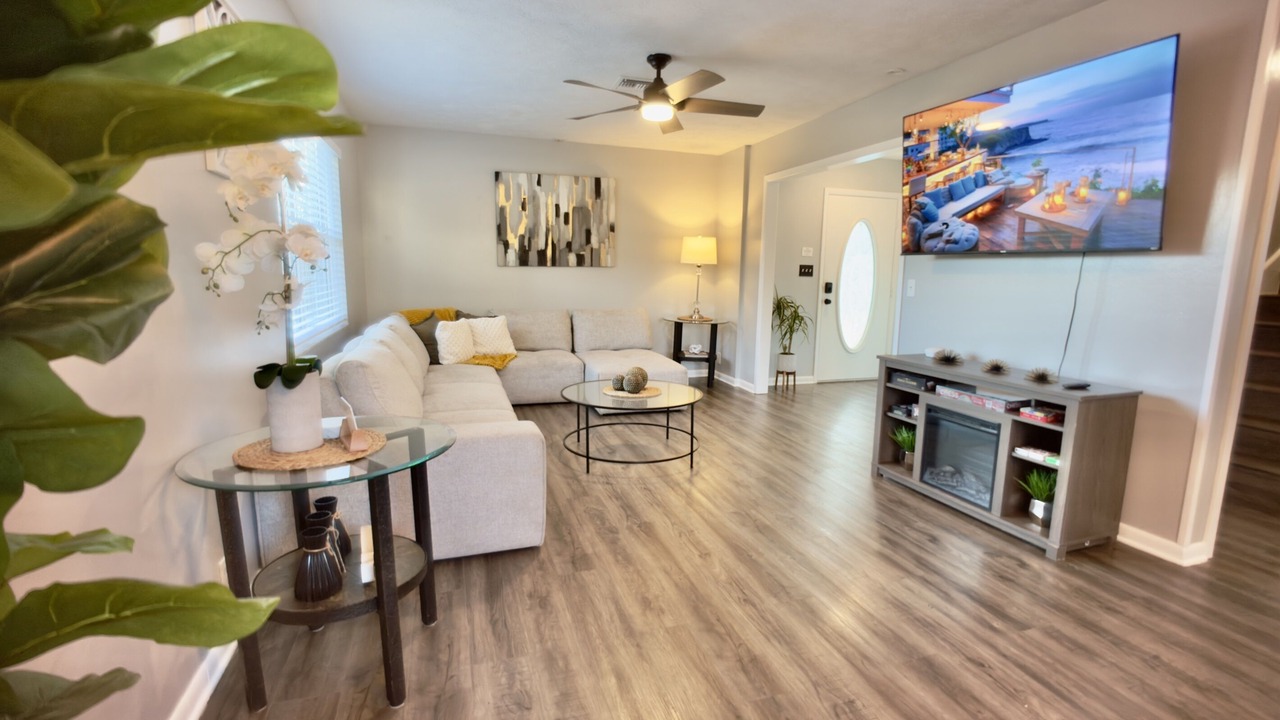 Photo of Bedroom in East County Civic Group