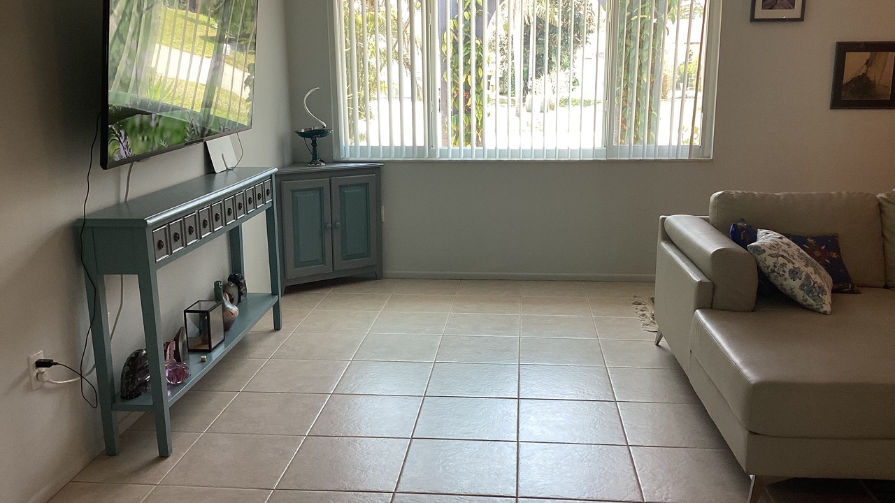 Photo of Livingroom in Fruitville