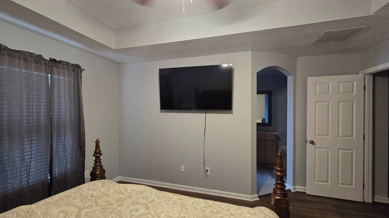 Photo of Bedroom in OakLeaf Plantation