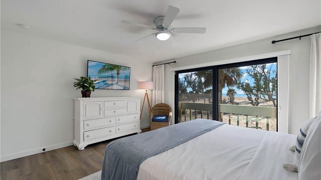 Photo of Bedroom in Captiva