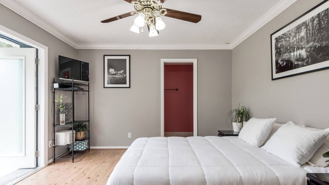 Photo of Bedroom in Jupiter Farms