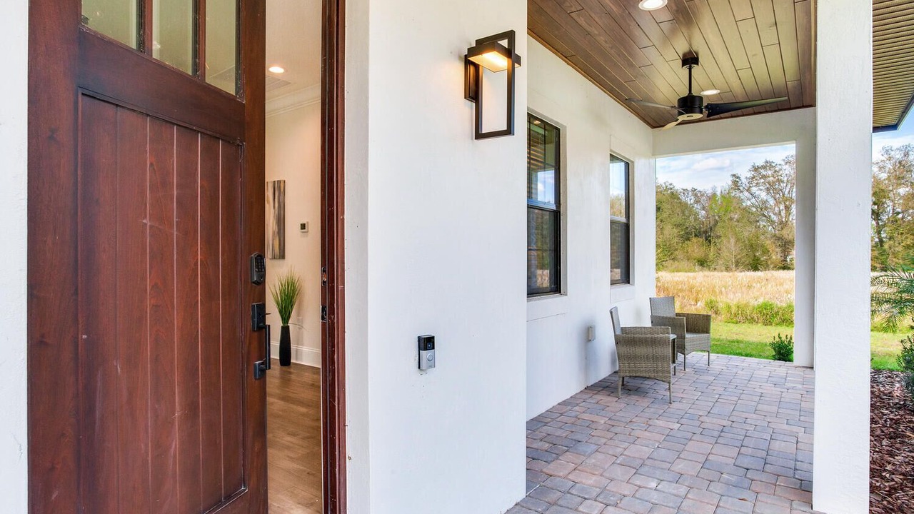 Photo of Patio Balcony in Fish Hawk