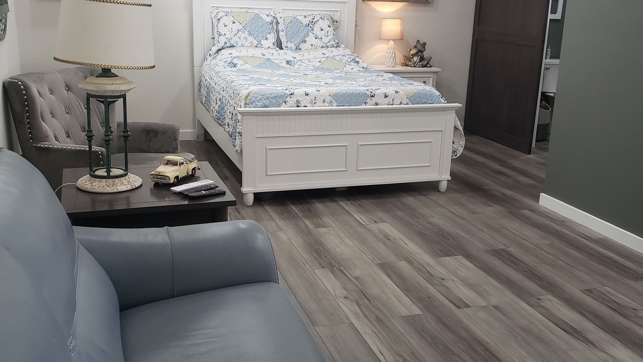 Photo of Bedroom in Brooksville