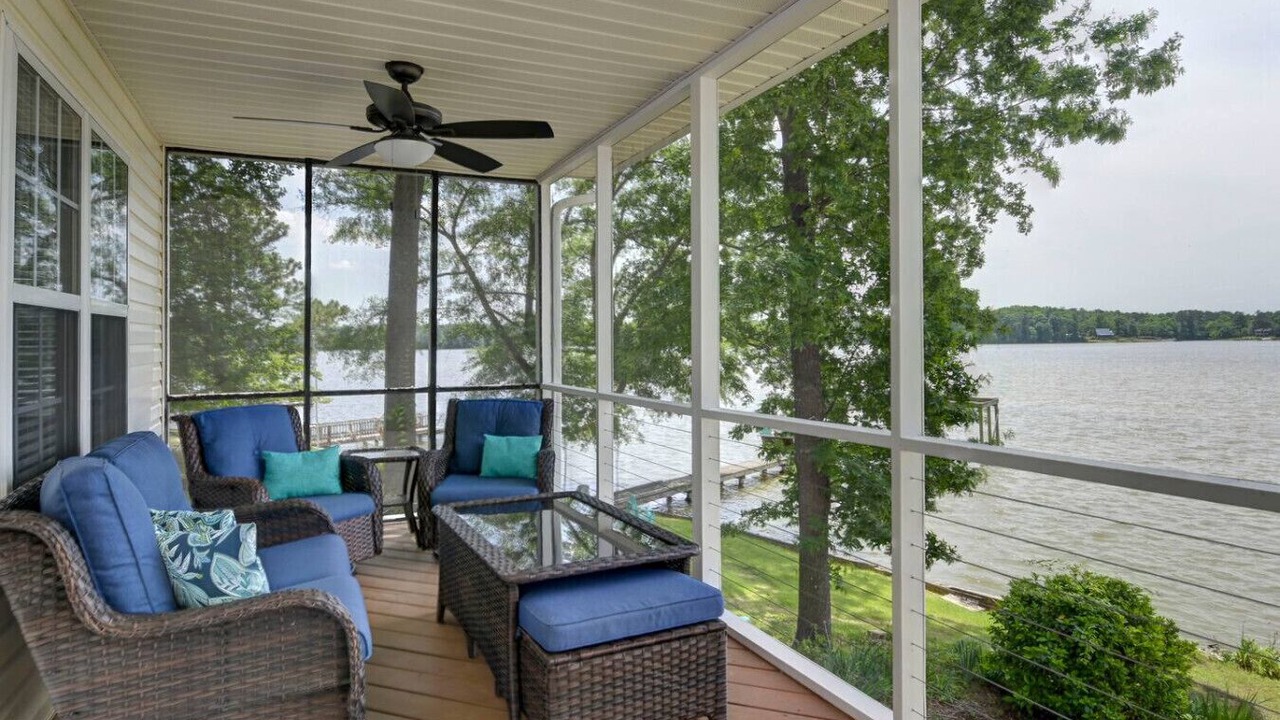 Photo of Patio Balcony in Newberry Shores