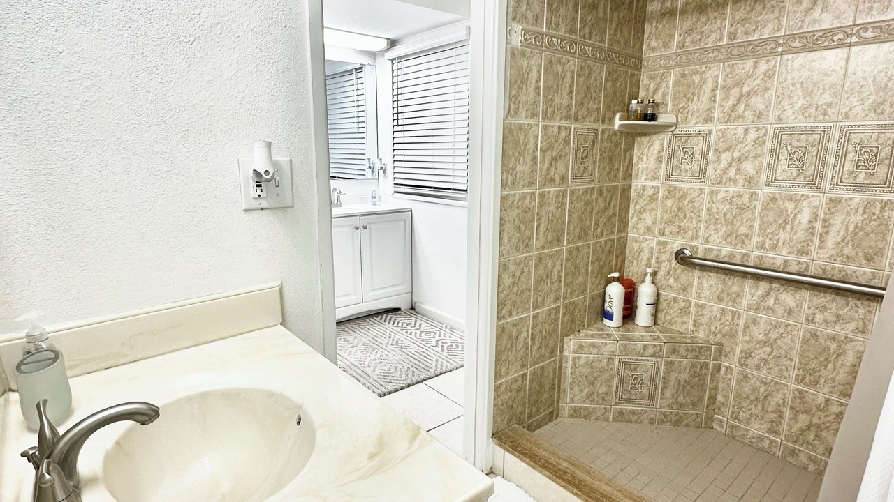 Photo of Bathroom in Maitland