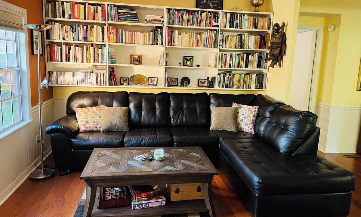 Photo of Livingroom in Melrose