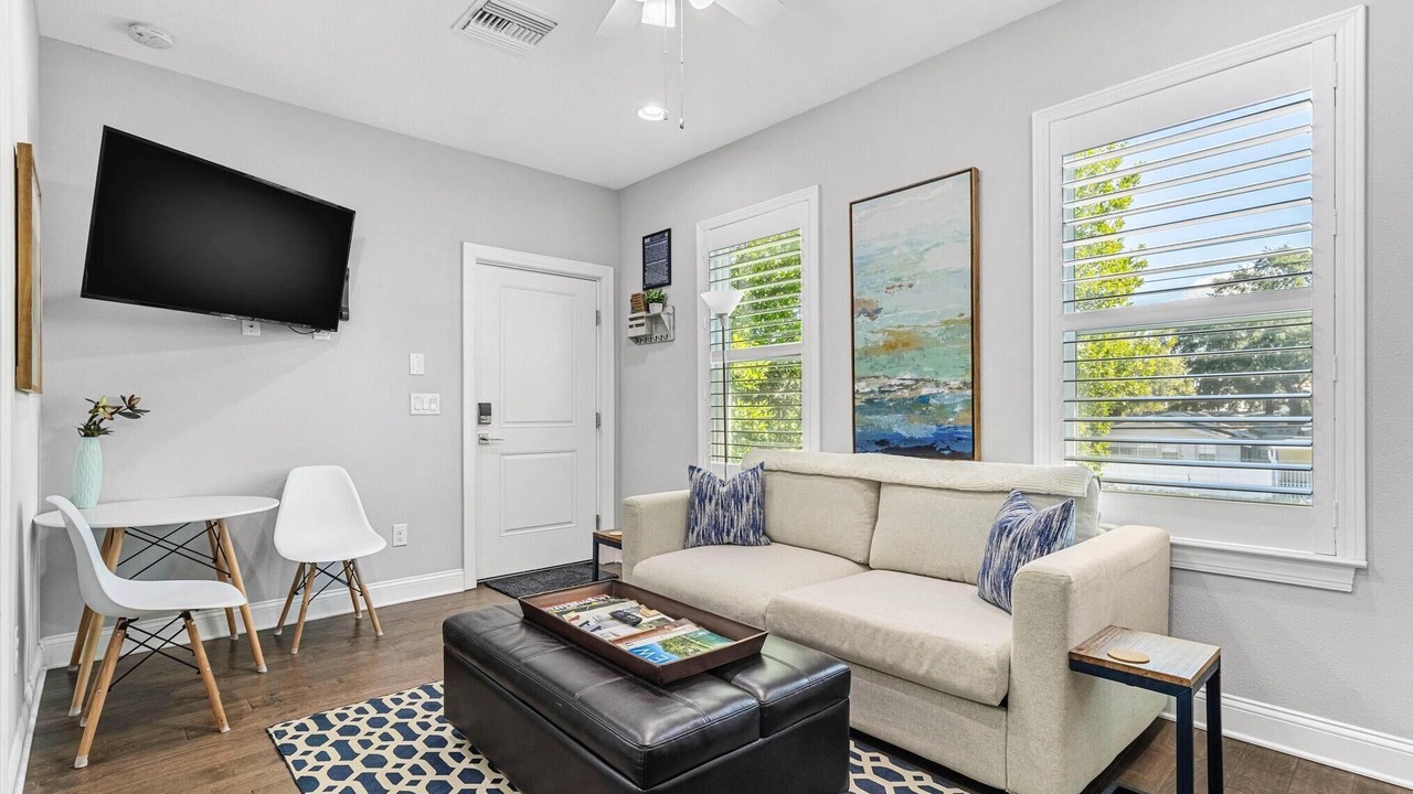 Photo of Livingroom in SoHo