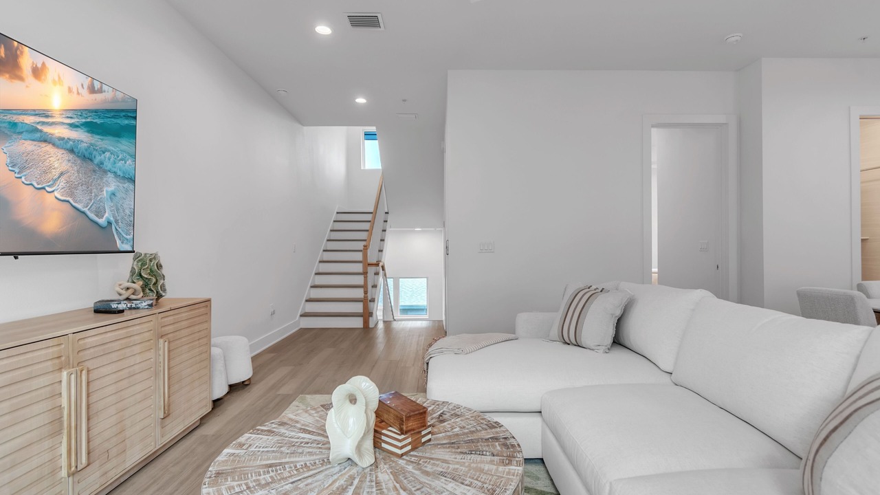 Photo of Bedroom in Madeira Beach