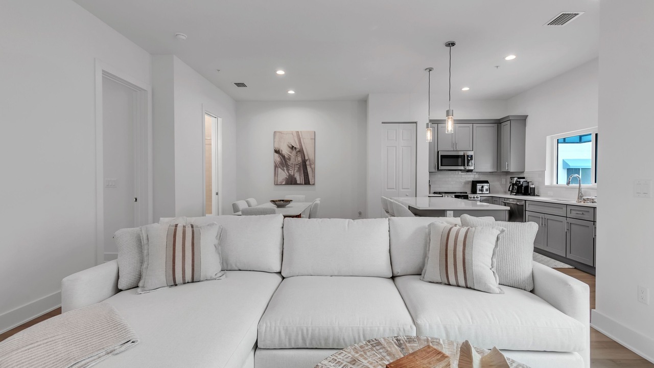 Photo of Bedroom in Madeira Beach