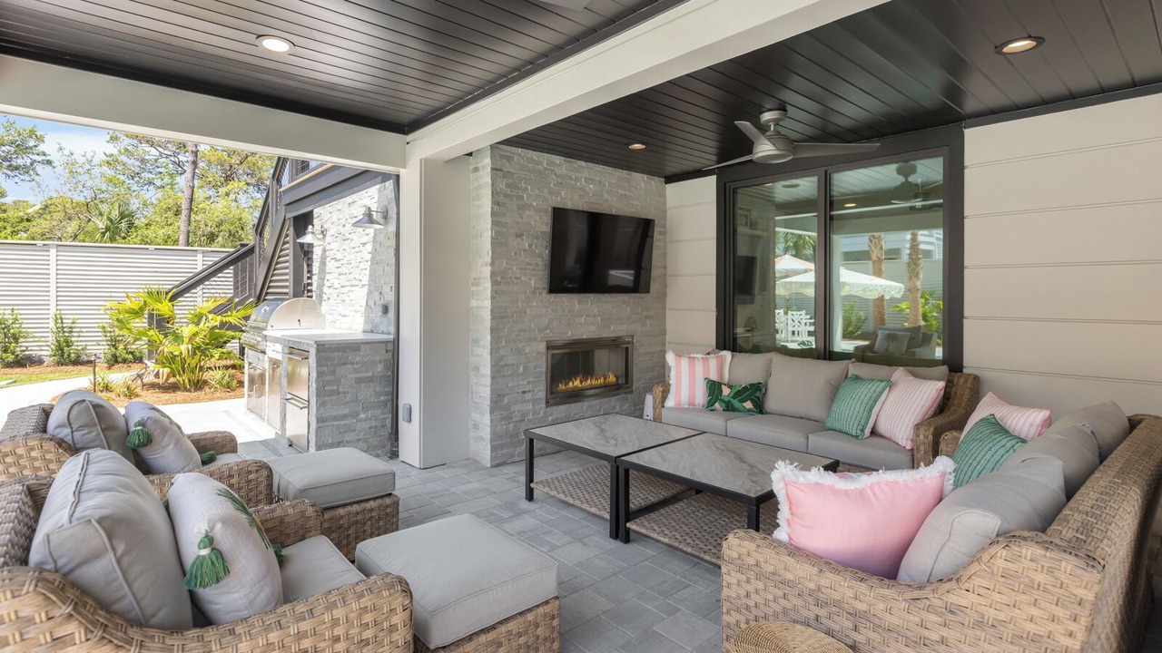 Photo of Patio Balcony in Seagrove Beach