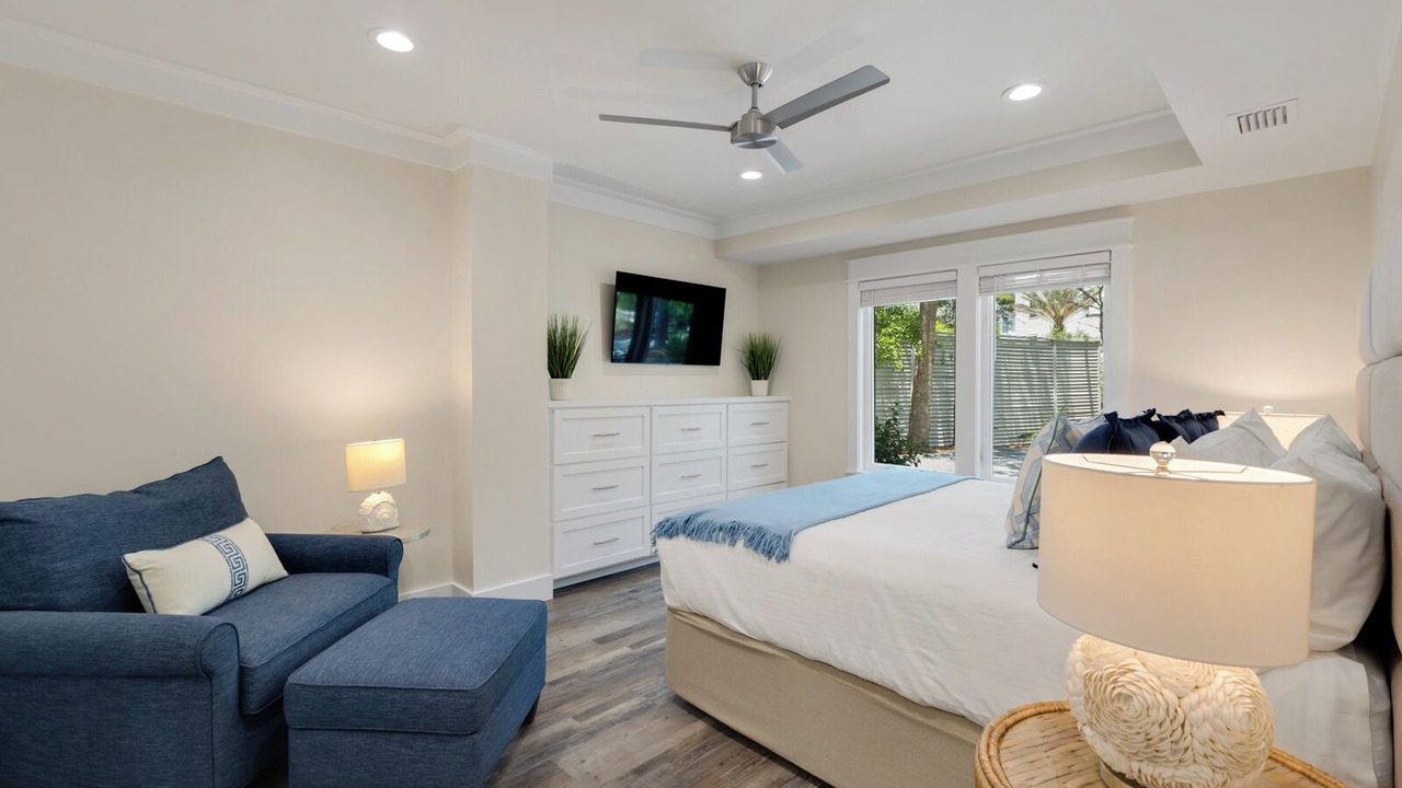 Photo of Bedroom in Seagrove Beach