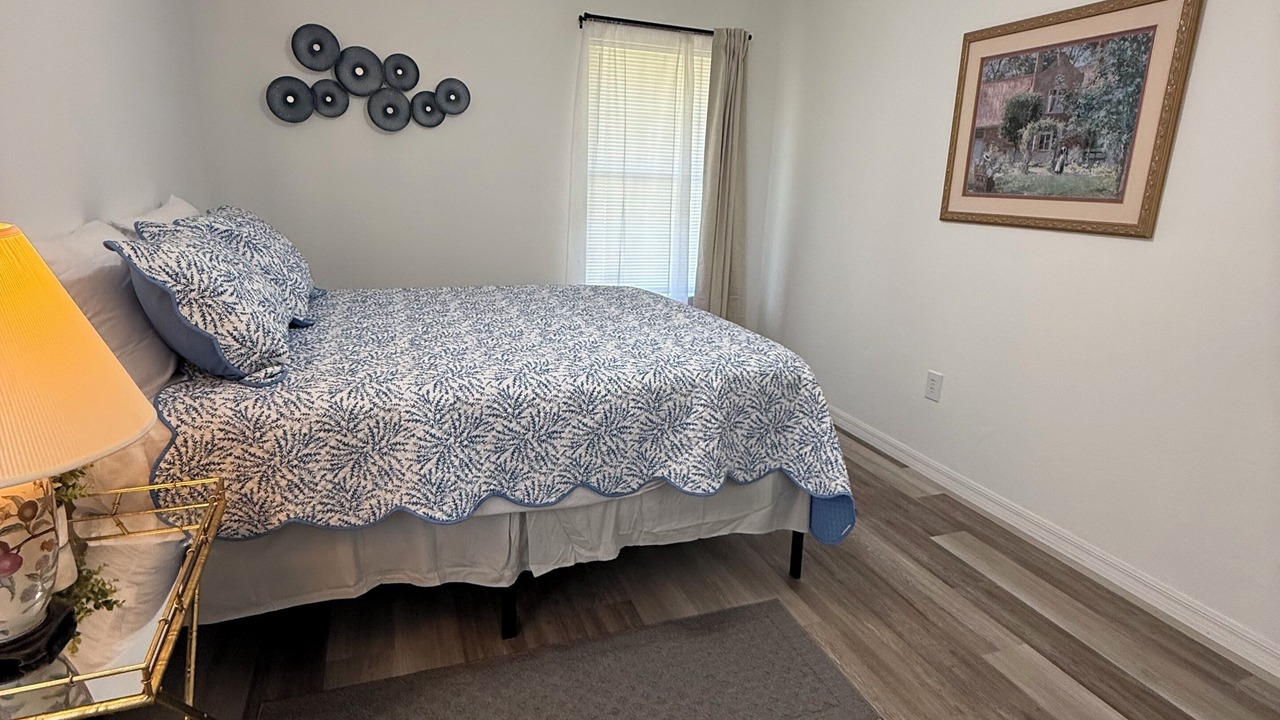 Photo of Bedroom in Lake City