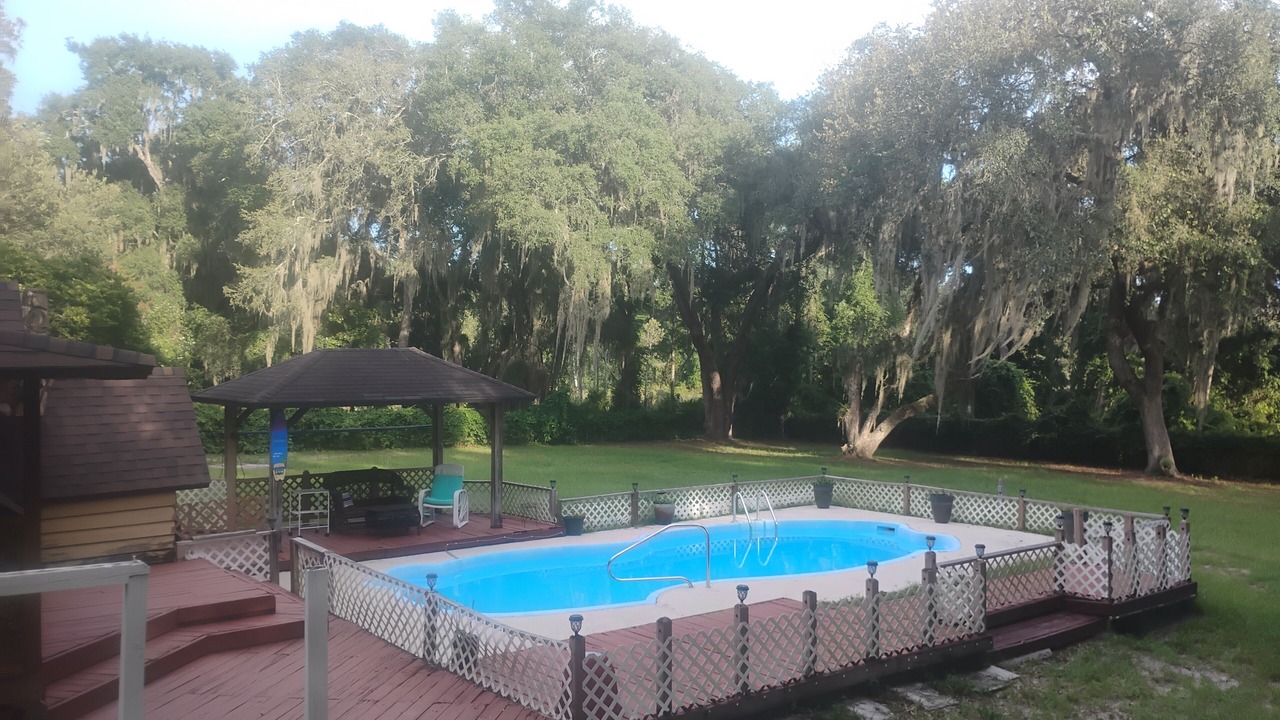 Photo of Outdoor in Silver Springs